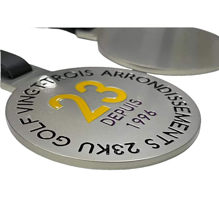 metal luggage tags (1)