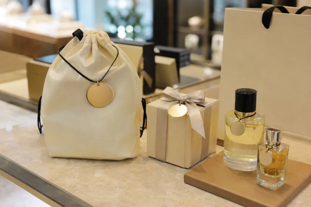 gift with purchase tag display